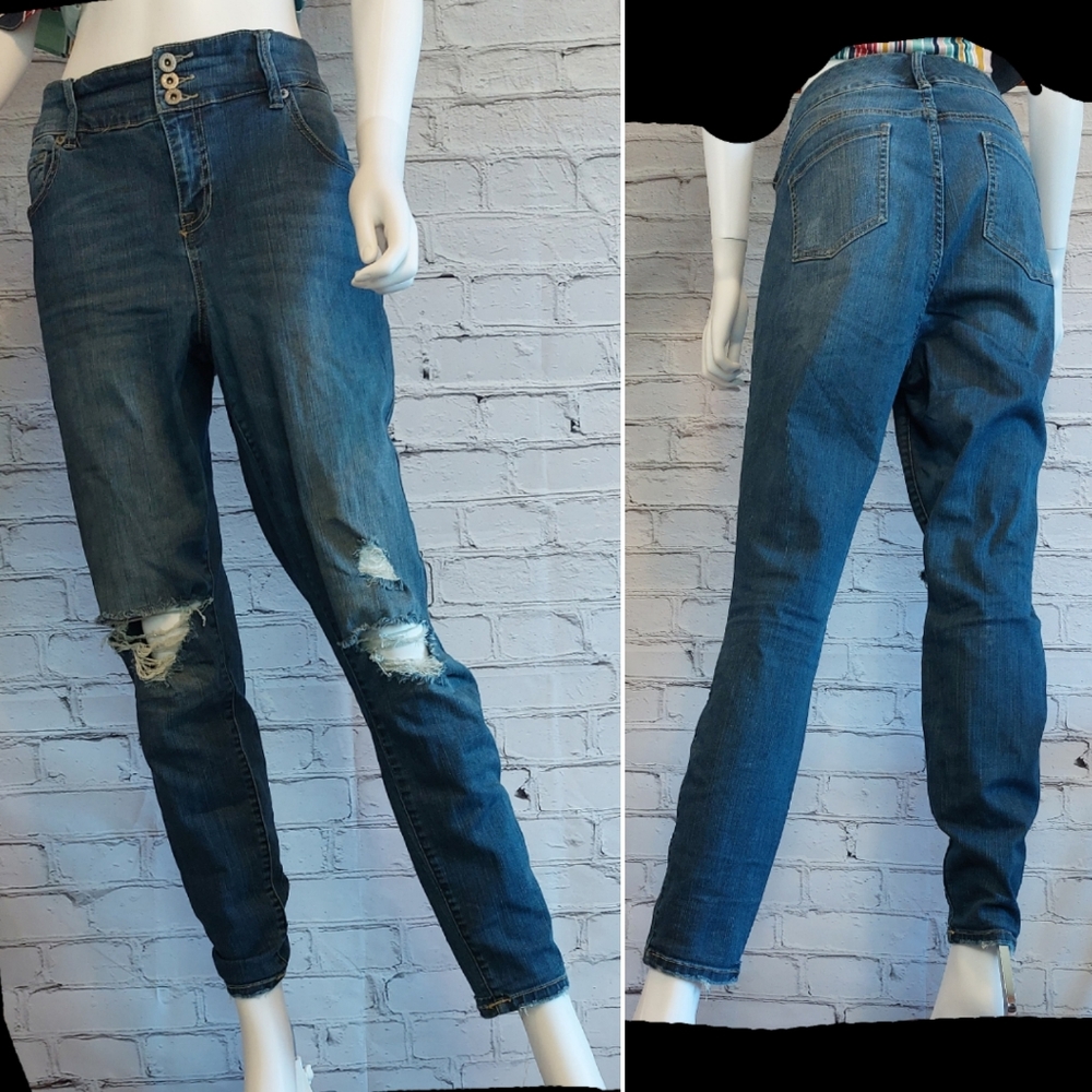 Torrid Premium Heartthrob Dark Rinse Wash Jegging 16 16R 16W